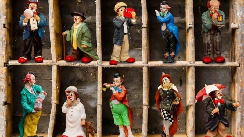 Jak zabezpieczyć kolekcję przed uszkodzeniami?