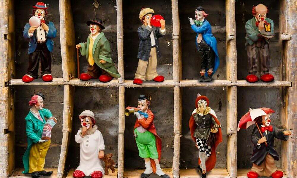 Jak zabezpieczyć kolekcję przed uszkodzeniami?