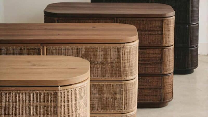 Jak odnowić antyki bez utraty wartości – sekrety renowacji, które podnoszą cenę